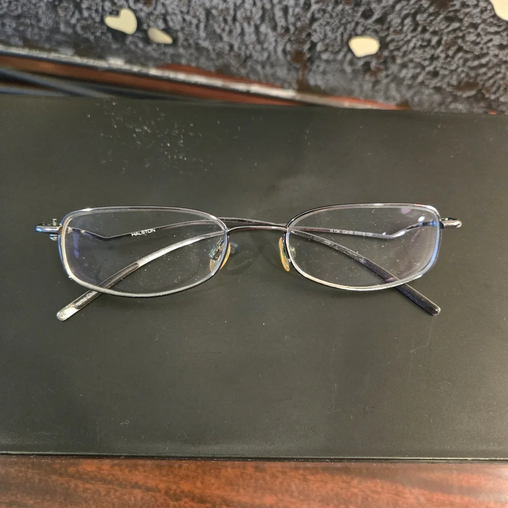 Halston Eyeglass Frames – Size 54-18-135 – Metallic – Used